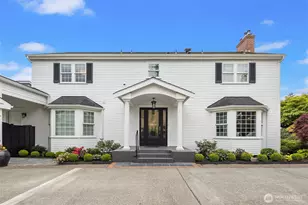 5230 NE 75th St, Seattle, WA 98115 - Photo 2