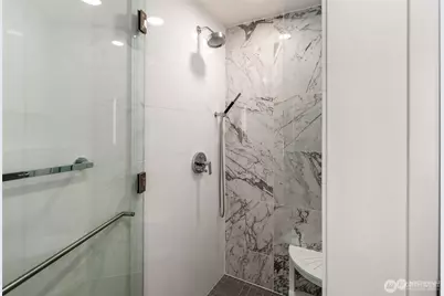 2510 6th Avenue #1103, Seattle, WA 98121 - Photo 10