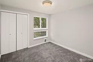 3055 80th Ave SE, Mercer Island, WA 98040 - Photo 16