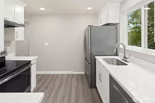 3055 80th Ave SE, Mercer Island, WA 98040 - Photo 10