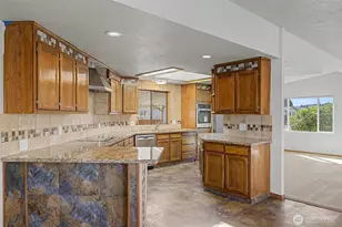 1402 22nd Street NE, Auburn, WA 98002 - Photo 6