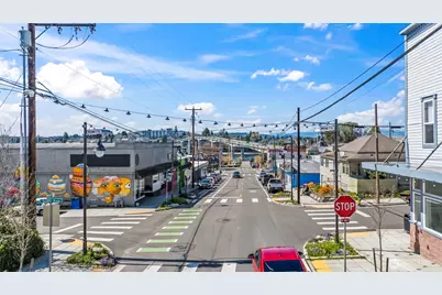 1010 Perry Avenue #305, Bremerton, WA 98310 - Photo 18