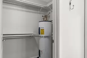 1311 S 12th Ave, Seattle, WA 98144 - Photo 16