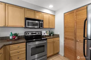 1311 S 12th Ave, Seattle, WA 98144 - Photo 10