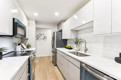 1613 California Avenue SW #101, Seattle, WA 98116 - Photo 12