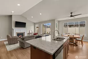 1747 S Blanchard Loop, East Wenatchee, WA 98802 - Photo 18