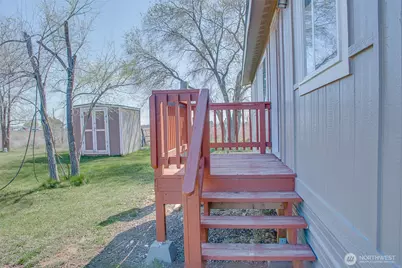 4000 Longview Street NE #96, Moses Lake, WA 98837 - Photo 4