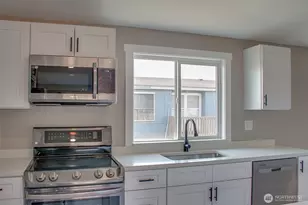 4000 Longview Street NE, Moses Lake, WA 98837 - Photo 12