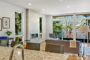 9719 Lake Shore Blvd NE, Seattle, WA 98115 - Photo 18