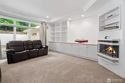 427 38th Avenue NE, Olympia, WA 98506 - Photo 8