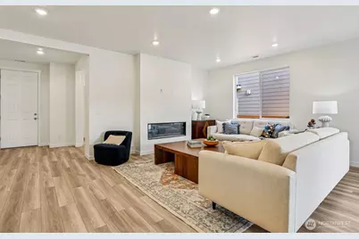 6168 Telford Way SW #411, Port Orchard, WA 98367 - Photo 8