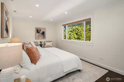 2650 79th Avenue NE, Medina, WA 98039 - Photo 20