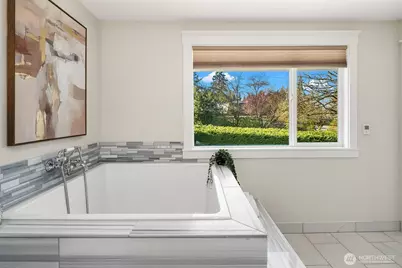 2650 79th Avenue NE, Medina, WA 98039 - Photo 24