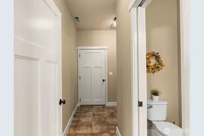 2015 Woodridge Street, Wenatchee, WA 98801 - Photo 10