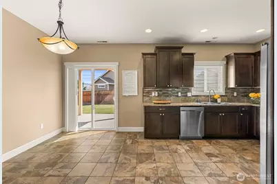 2015 Woodridge Street, Wenatchee, WA 98801 - Photo 4
