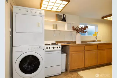 2332 45th Avenue SW, Seattle, WA 98116 - Photo 24