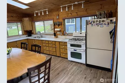 550 E Budd Drive, Shelton, WA 98584 - Photo 28