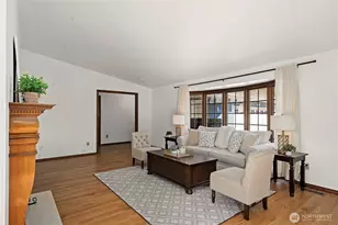 1825 Rainier Ct, Sumner, WA 98390 - Photo 10