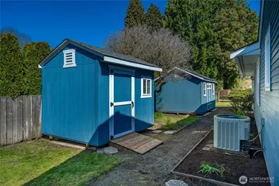 1825 Rainier Court, Sumner, WA 98390 - Photo 26