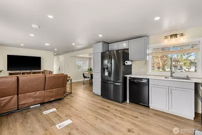 420 30th Street NW, East Wenatchee, WA 98802 - Photo 10