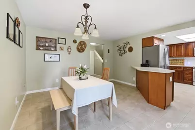 17035 136th Place SE, Renton, WA 98058 - Photo 8