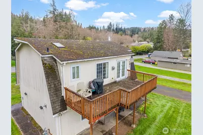 17703 W Big Lake Blvd, Mount Vernon, WA 98274 - Photo 2