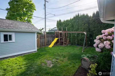 304 Sumas Ave, Sumas, WA 98295 - Photo 8