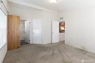 1002 Burcham St, Kelso, WA 98626 - Photo 10