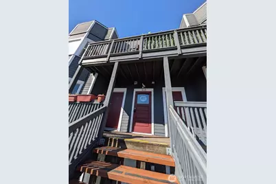 310 Aloha Street, Seattle, WA 98109 - Photo 2