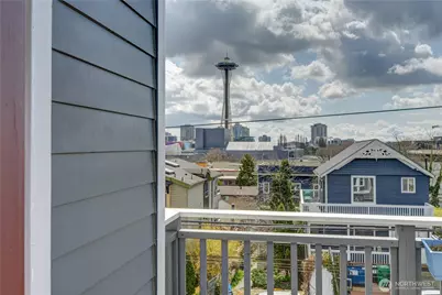 310 Aloha Street, Seattle, WA 98109 - Photo 4