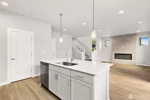 12532 SE 256th Pl, Kent, WA 98030 - Photo 18