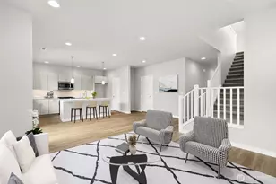 12532 SE 256th Pl, Kent, WA 98030 - Photo 8