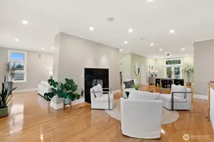 3046 43rd Ave W, Seattle, WA 98199 - Photo 4