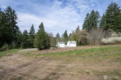 17227 4th Avenue NW, Home, WA 98349 - Photo 4