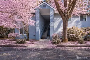 10026 NE 127th Pl, Kirkland, WA 98034 - Photo 1