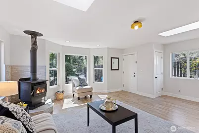 302 S Barton Street, Seattle, WA 98108 - Photo 6