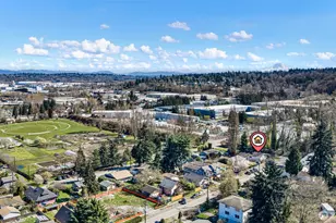 302 S Barton St, Seattle, WA 98108 - Photo 34