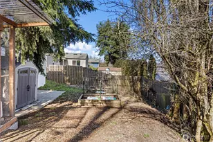 302 S Barton St, Seattle, WA 98108 - Photo 32