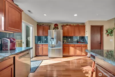 11426 178th Avenue Ct E, Bonney Lake, WA 98391 - Photo 16