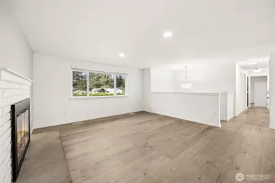 3810 180th St E, Tacoma, WA 98446 - Photo 6