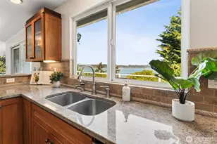 8424 East Side Dr NE, Tacoma, WA 98422 - Photo 16