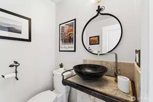 8424 East Side Dr NE, Tacoma, WA 98422 - Photo 18