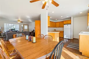 2236 Oak St, Lynden, WA 98264 - Photo 6