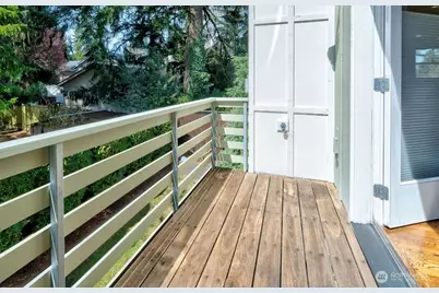 738 N 185th Street, Shoreline, WA 98133 - Photo 16