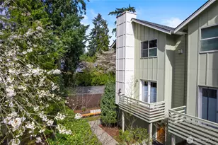 738 N 185th St, Shoreline, WA 98133 - Photo 2