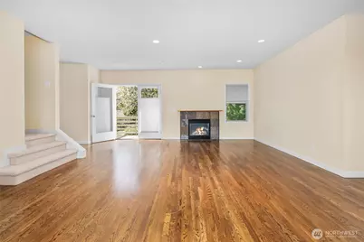 738 N 185th Street, Shoreline, WA 98133 - Photo 12