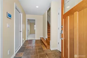 738 N 185th St, Shoreline, WA 98133 - Photo 6