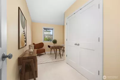 738 N 185th Street, Shoreline, WA 98133 - Photo 8