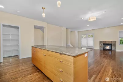 738 N 185th Street, Shoreline, WA 98133 - Photo 20