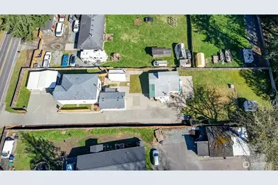 3026 140th Street NW, Marysville, WA 98271 - Photo 2